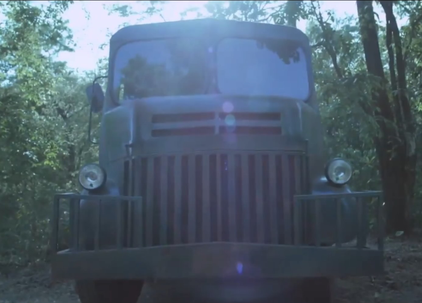 The killer in ARAVIND 2 seems to have borrowed to killer&apos;s truck from JEEPERS CREEPERS