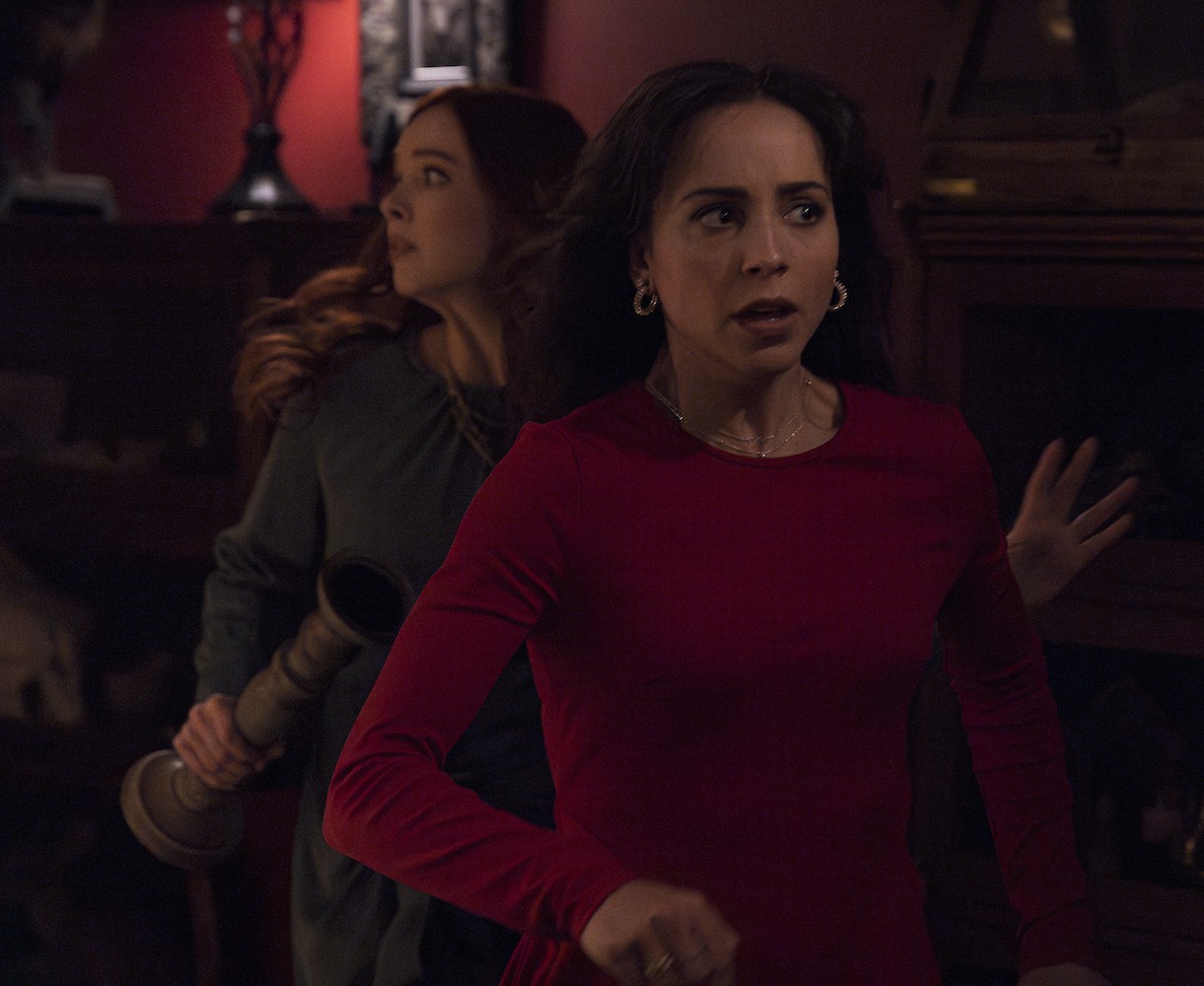 Sky Coyne is a standout in Jake Helgren&apos;s festive slasher The Naught yList of Mr Scrooge (here with Kelsey (Kim Whalen))