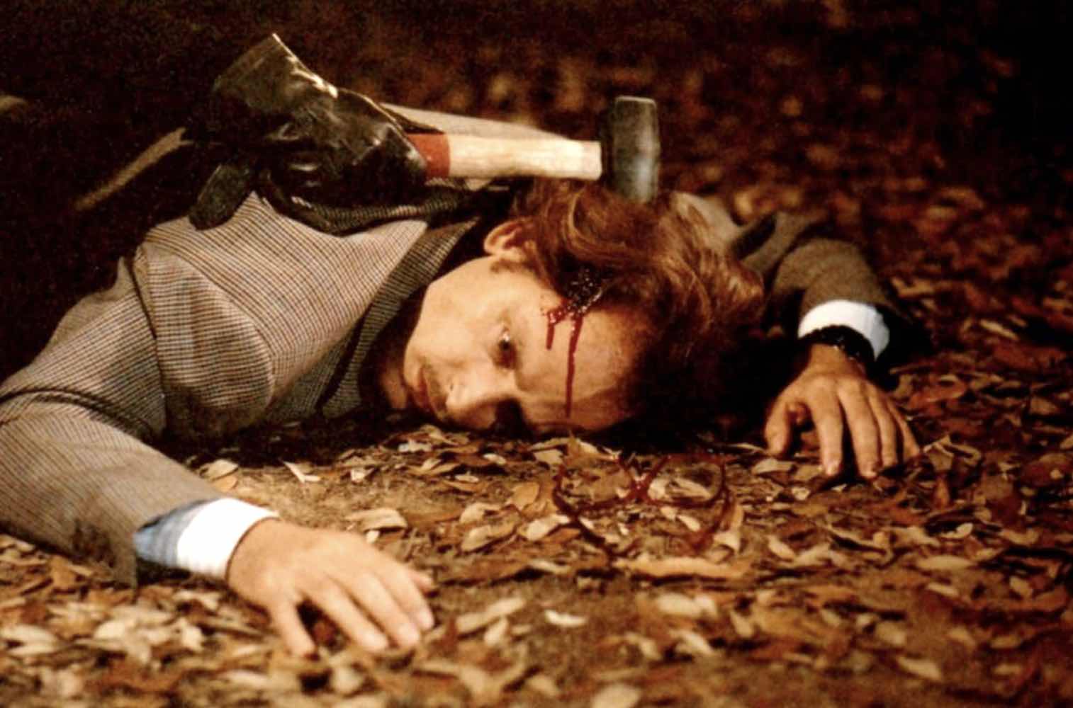A black gloved killer is targetting gay men in THE FINAL SCOOP