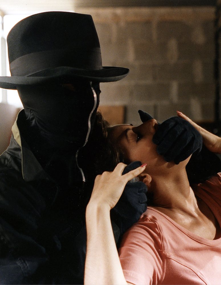 An eyeball plucking killer snares another victim in Bruno Mattei&apos;s 1994 giallo MADNESS (aka OCCHI SENZA VOLTO)