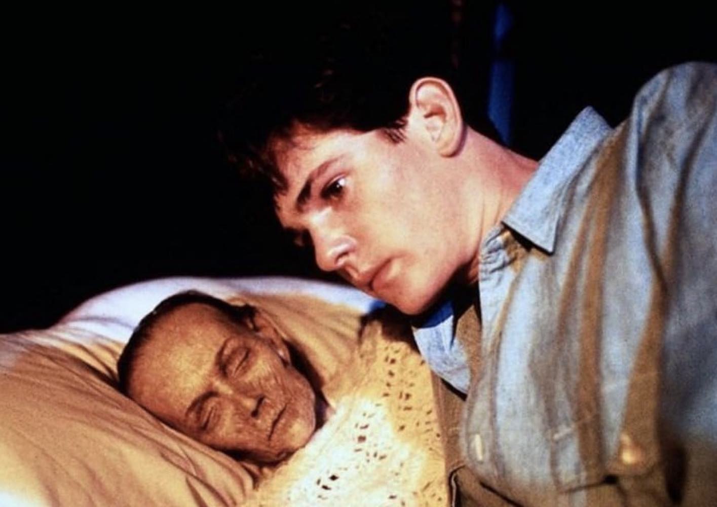 Henry Thomas plays the teenage Norman in PSYCHO IV